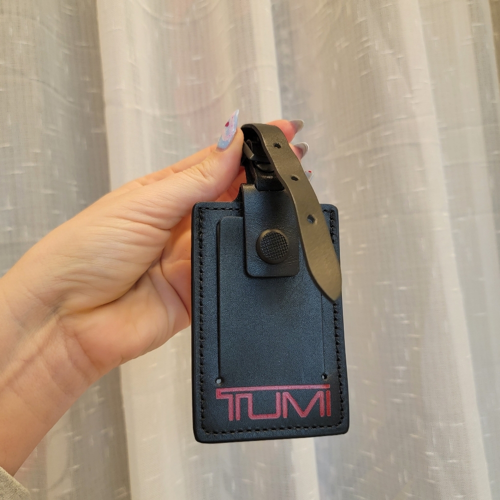 TUMI Black & Red Luggage Tag NWOT